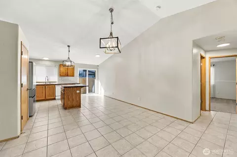 Living - 22422 45th Ave E, Spanaway, WA 98387 photo 4 of 4