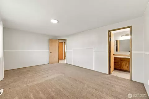 Bedroom - 22422 45th Ave E, Spanaway, WA 98387 photo 2 of 4
