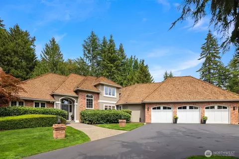 22008 NE 66th Pl, Redmond, WA 98053