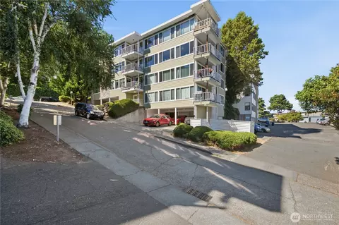 3600 25th Ave W, Seattle, WA 98199