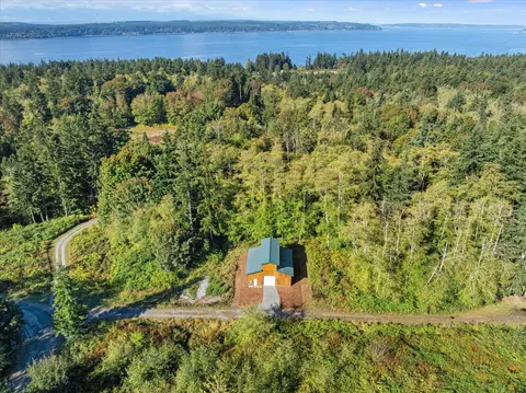 3788 Berry Blvd, Camano Island, WA 98282