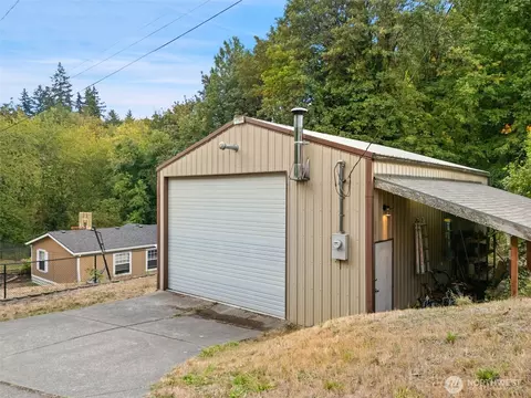 713 Hull Ave, Port Orchard, WA 98366