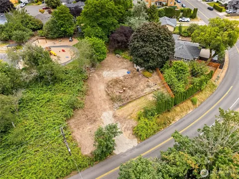 151 Browns Point Blvd, Tacoma, WA 98422
