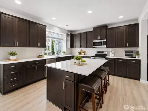 Kitchen - 1621 Seattle Hill Rd #E1, Bothell, WA 98012 photo 2 of 4