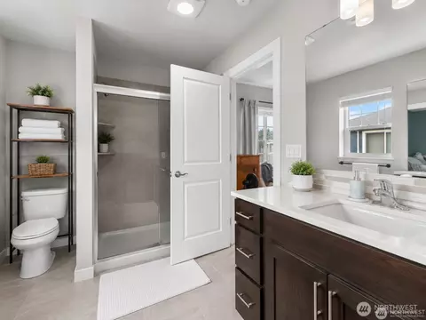 Bath - 1621 Seattle Hill Rd #E1, Bothell, WA 98012 photo 4 of 4
