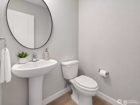 Bath - 1621 Seattle Hill Rd #E1, Bothell, WA 98012 photo 1 of 4
