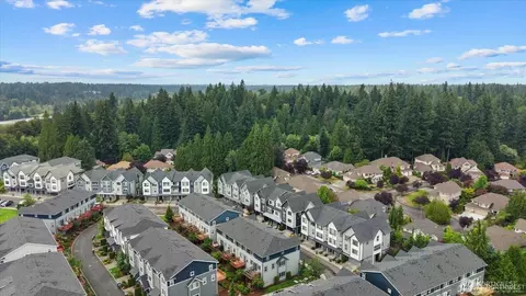View/Area - 1621 Seattle Hill Rd #E1, Bothell, WA 98012 photo 2 of 4