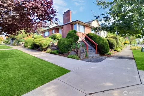 Exterior - 1503 S Stevens St, Seattle, WA 98144 photo 9 of 10