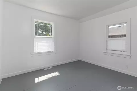 Bedroom - 704 Roeder St, Everson, WA 98247 photo 1 of 4