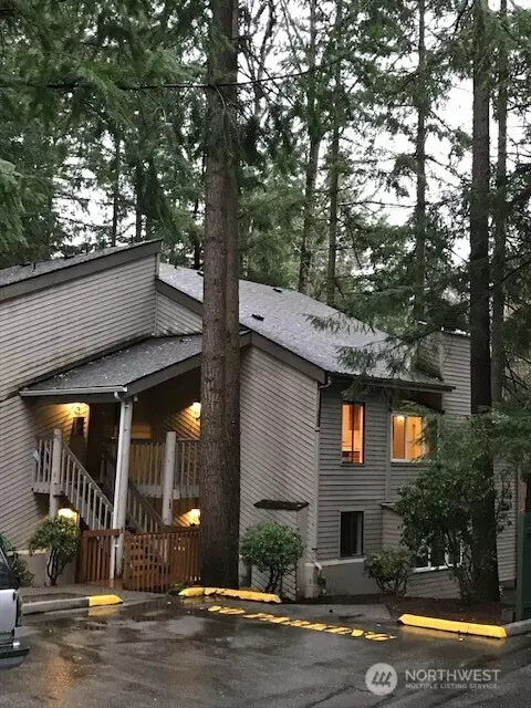 143 S 329th Pl #D, Federal Way, WA 98003