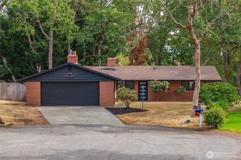 7601 64th Ave W, Lakewood, WA 98499