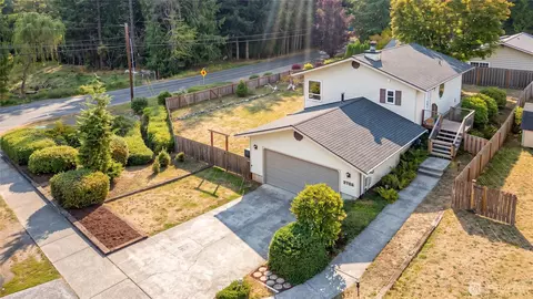 3755 Brownsville Dr, Bellingham, WA 98226