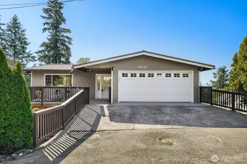 15433 22nd Ave SW, Burien, WA 98166