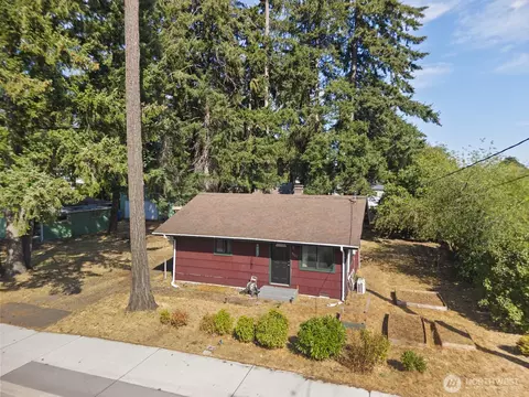 9701 Hipkins Rd SW, Lakewood, WA 98498