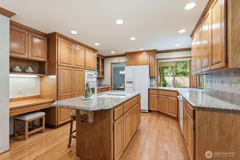 Kitchen - 15416 28th Dr SE, Mill Creek, WA 98012 photo 2 of 4