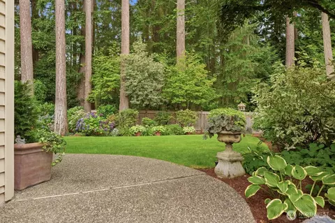 Exterior - 15416 28th Dr SE, Mill Creek, WA 98012 photo 5 of 7
