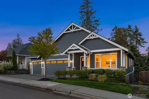 614 Landmark Ct NE, Bainbridge Island, WA 98110