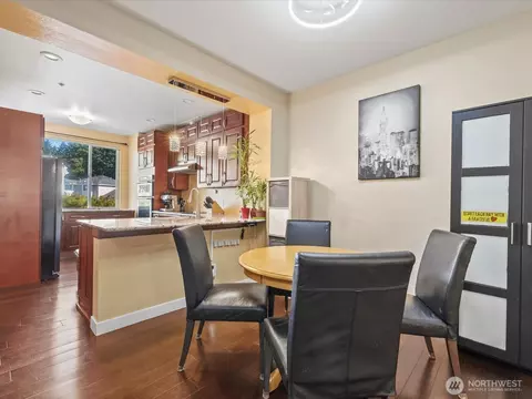 Dining - 11925 NE 162 Ln NE, Bothell, WA 98011 photo 2 of 3