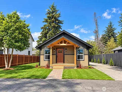 1012 Dearborn Ave, Shelton, WA 98584