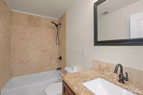 Bath - 13315 Valley Ave E, Sumner, WA 98390 photo 1 of 2