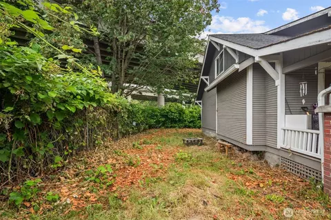 Exterior - 13315 Valley Ave E, Sumner, WA 98390 photo 5 of 6