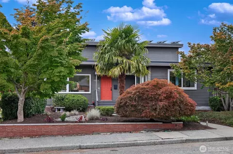 4123 55th Ave SW, Seattle, WA 98116