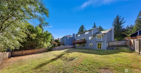 Exterior - 16617 3rd Dr SE, Bothell, WA 98012 photo 5 of 5