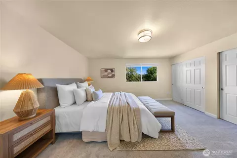 Bedroom - 16617 3rd Dr SE, Bothell, WA 98012 photo 4 of 7
