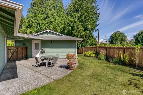 Exterior - 3601 Earl Ave, Everett, WA 98201 photo 6 of 13