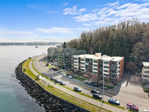 1140 Alki Ave SW #204, Seattle, WA 98116