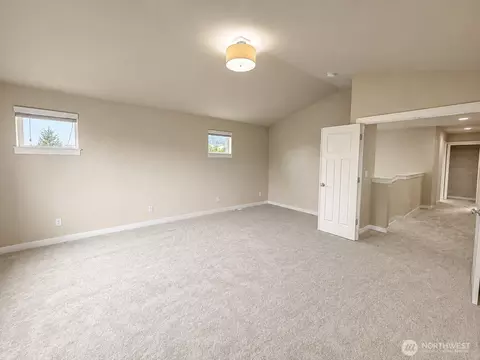 Bedroom - 17602 40th Dr SE, Bothell, WA 98012 photo 2 of 6