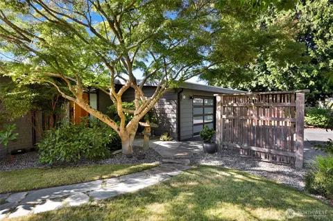Exterior - 9822 Cherry St, Edmonds, WA 98020 photo 3 of 13