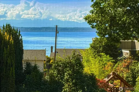 View/Area - 9819 Cherry St, Edmonds, WA 98020 photo 1 of 4