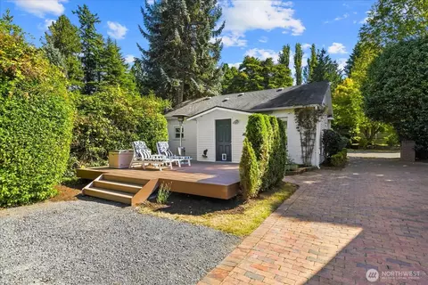 Exterior - 9819 Cherry St, Edmonds, WA 98020 photo 8 of 8