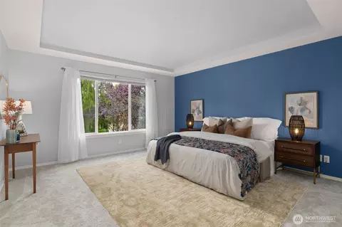 Bedroom - 18727 33rd Ave SE, Bothell, WA 98012 photo 1 of 6