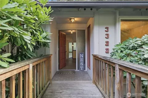 3322 102nd Ave NE, Bellevue, WA 98004