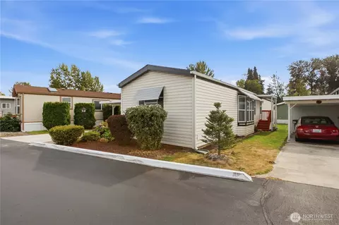 10718 63rd St E #35, Puyallup, WA 98372