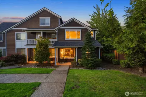 11510 158th Ave NE, Redmond, WA 98052
