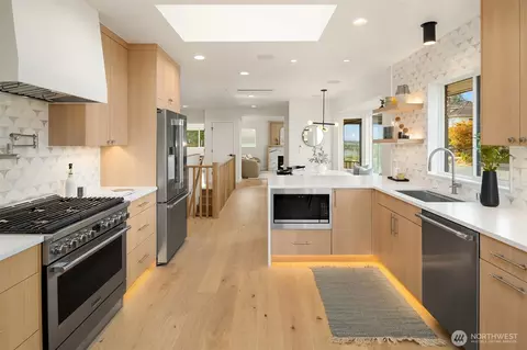 Kitchen - 3405 E Pine St, Seattle, WA 98122 photo 6 of 6