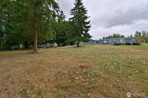 Exterior - 29708 7th Ave E, Roy, WA 98580 photo 6 of 12