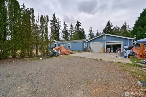 Exterior - 29708 7th Ave E, Roy, WA 98580 photo 3 of 12