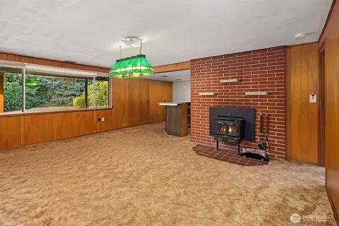 Living - 8619 Maple Ln, Edmonds, WA 98026 photo 6 of 6