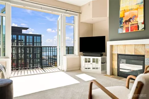 2607 Western Ave #1002, Seattle, WA 98121