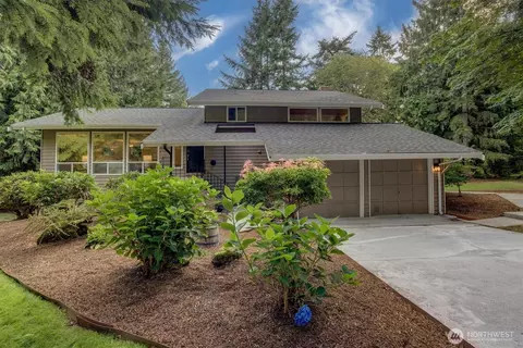 15724 168th Ave NE, Woodinville, WA 98072