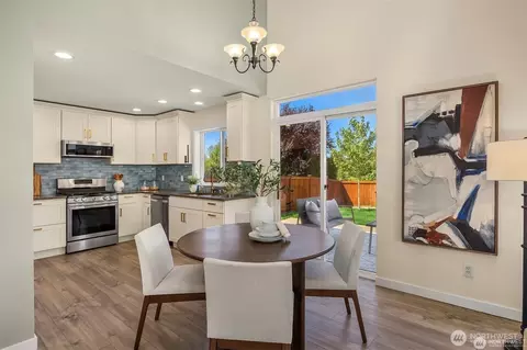 Dining - 14210 50th Ave SE, Everett, WA 98208 photo 1 of 1