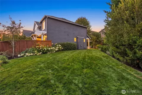 Exterior - 22611 38th Dr SE, Bothell, WA 98021 photo 5 of 10
