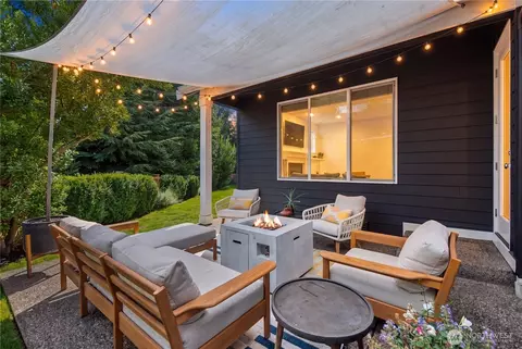Exterior - 22611 38th Dr SE, Bothell, WA 98021 photo 6 of 10