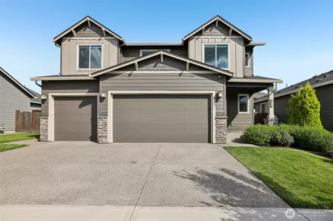 8702 N 5th St, Ridgefield, WA 98642