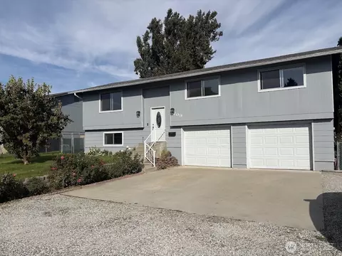 209 Eastridge Dr, East Wenatchee, WA 98802