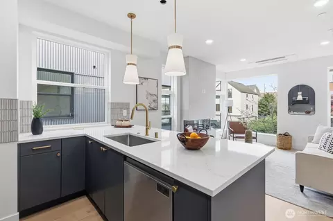 Kitchen - 2016 Fairview Ave E #C, Seattle, WA 98102 photo 4 of 4